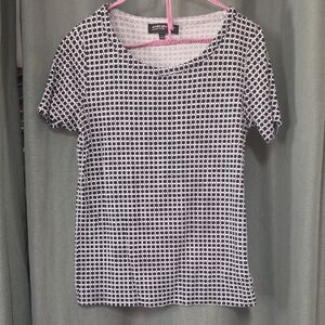 Jones New York Black and White Geometric Short Sleeve Tee